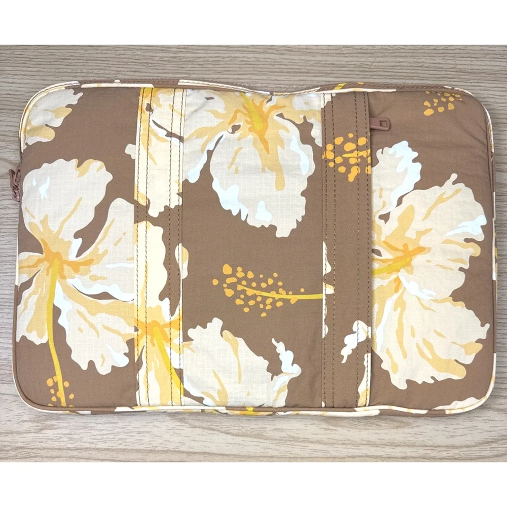 ALOHA Collection 16